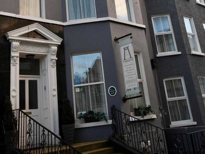 Hostel Portrush Townhouse Exterior foto