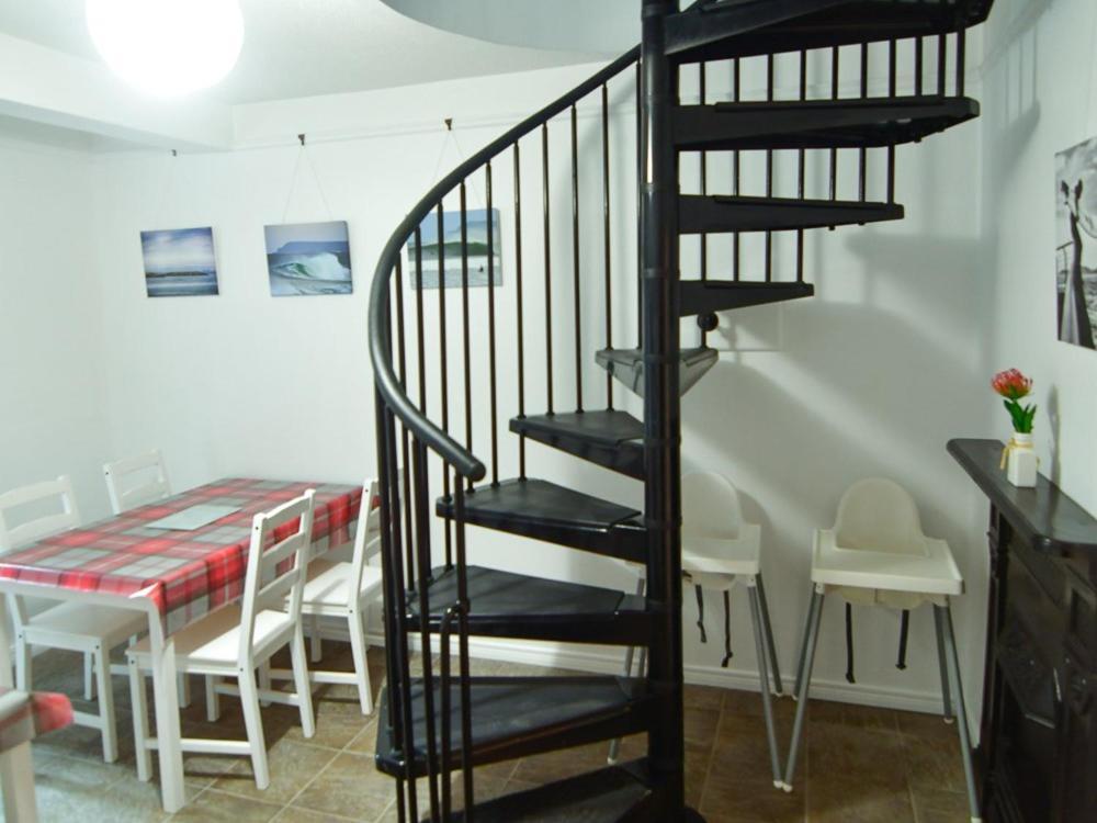 Hostel Portrush Townhouse Exterior foto